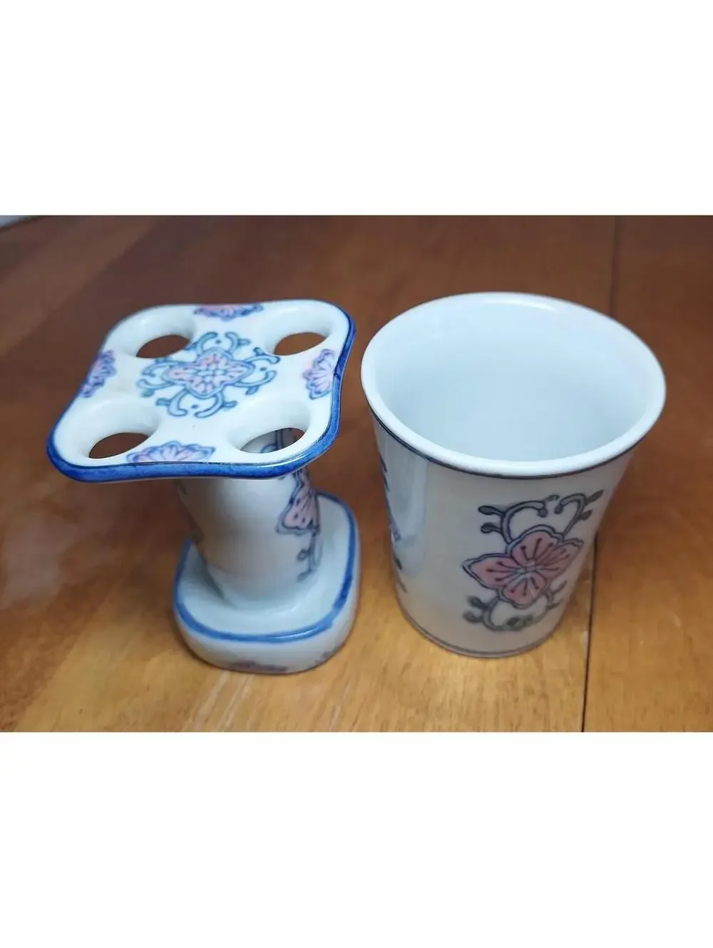 Vintage Ceramic Toothbrush Holder w/Matching Rinse Cup Floral Pattern 3.25